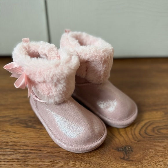 NWOT JOE FRESH pink sparkle vegan booties with bows (size 5) - Picture 3 of 9